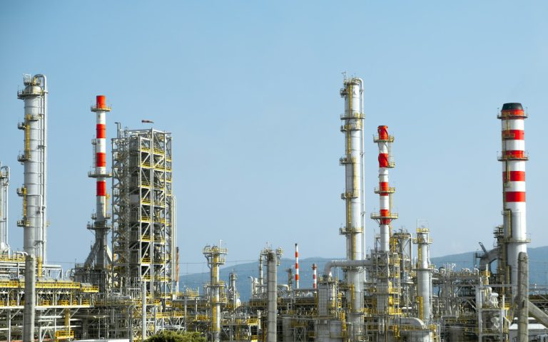 Industrial plant with pipework at a refinery